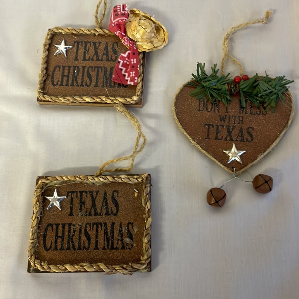 Texas Christmas Tree Ornaments lot of 9 Assorted - Picture 3 of 5
